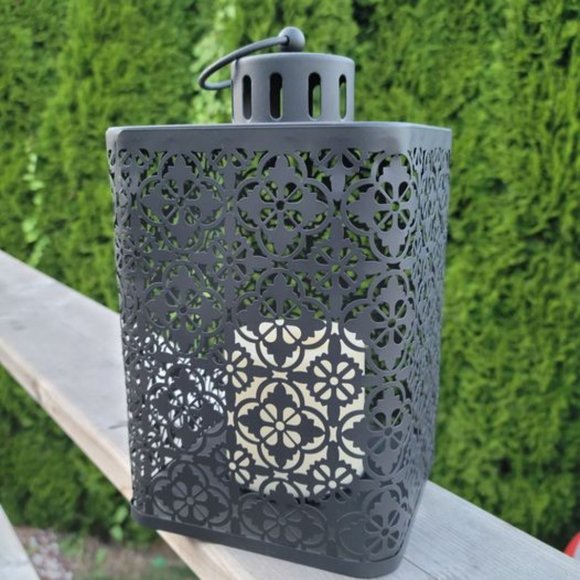 Flameless Candle Lantern - Picture 3 of 3